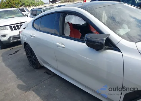 2025 BMW M850I Gran Coupe xDrive z USA, uszkodzony, nr VIN WBAGV8C02SCU51505